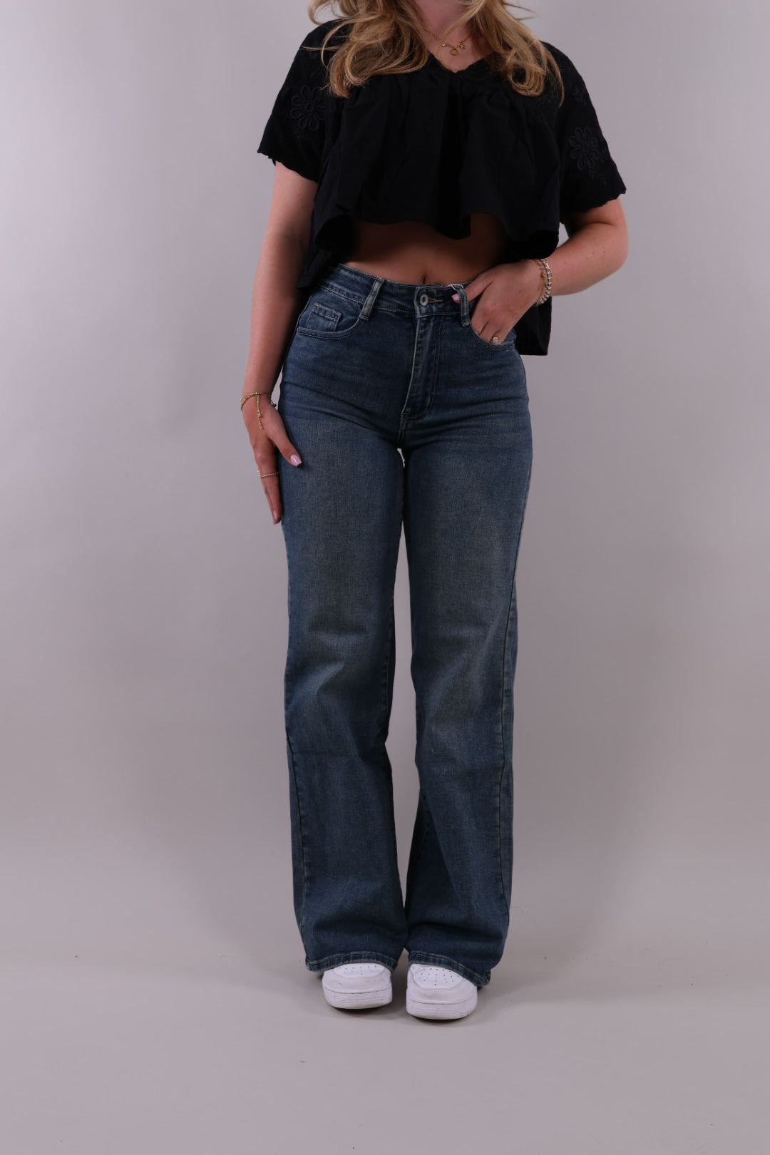 Emma wide leg jeans - dark washed