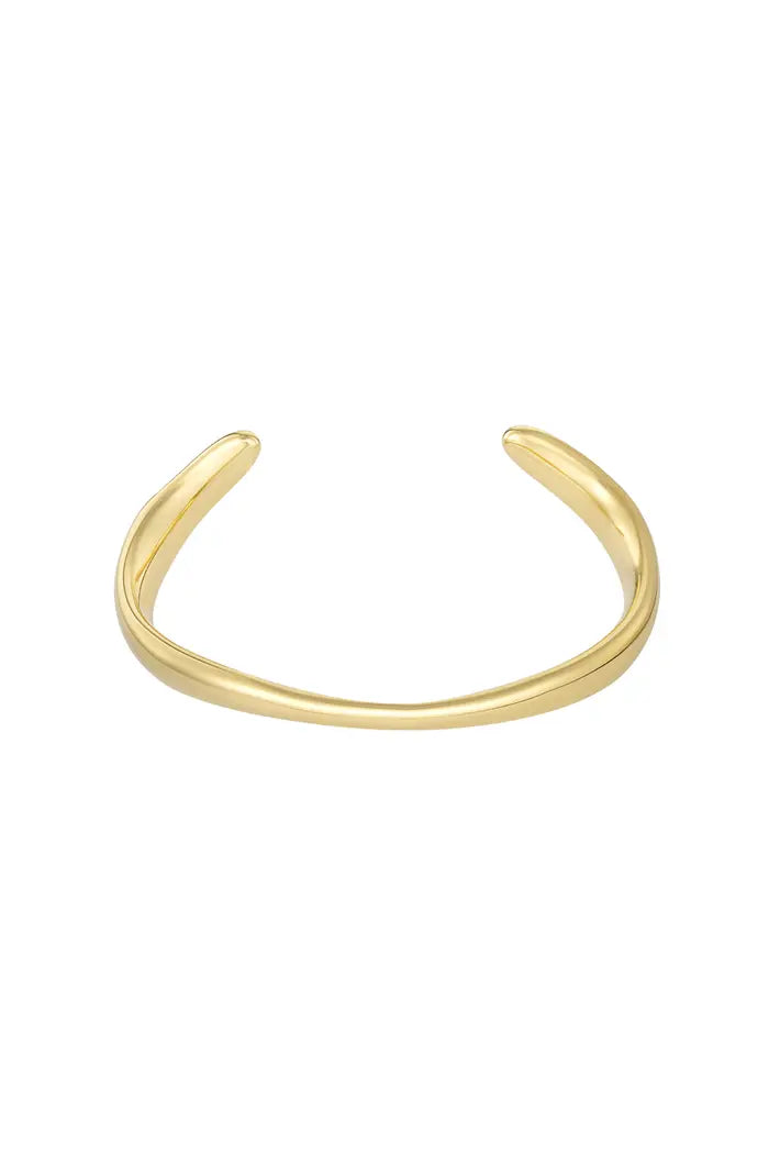 Bangle bracelet