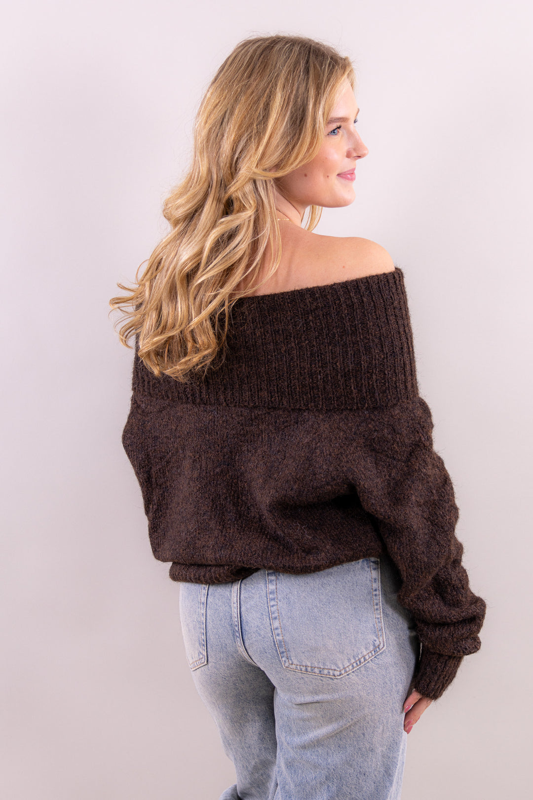 Nela off shoulder knit