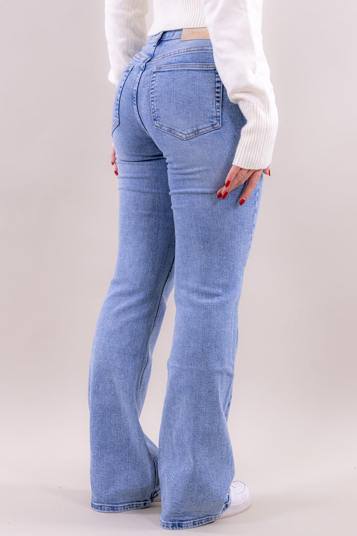 Lina flared jeans